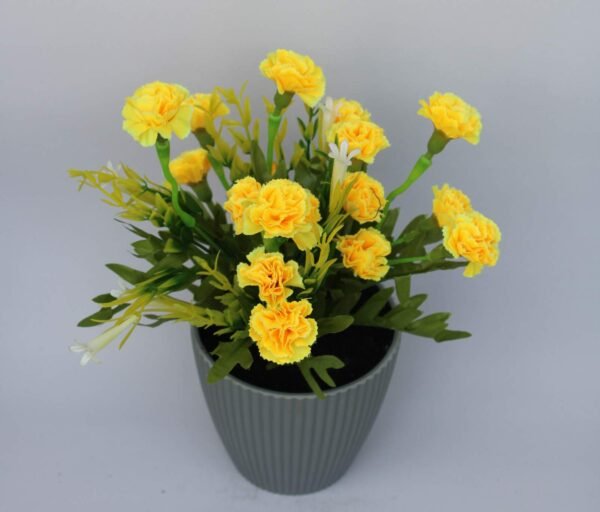BB9-YY Flower arrangement (with pot) Pot's Width:- 9cm, Height:- 26cm, Heads:-9