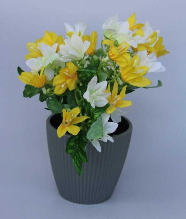 BJL-YW Flower arrangement (with pot) Pot's Width:- 9cm, Height:- 18cm - Image 3
